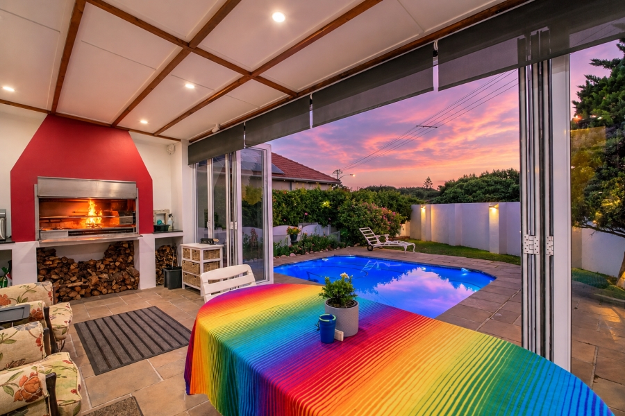 4 Bedroom Property for Sale in Kommetjie Western Cape